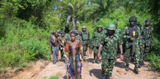 GOC 2 Division Leads Rescue Operation, Visits Scene of Bandits’ Attack in Kwara