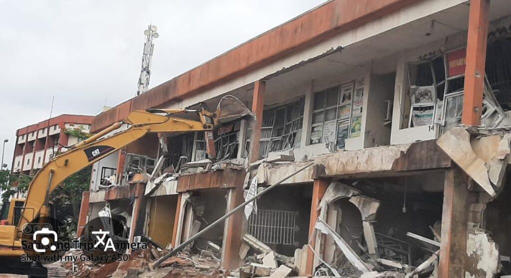 Between Wike’s ‘Judges Quarters’ and the Demolished UTC Market, by Chidi Omeje