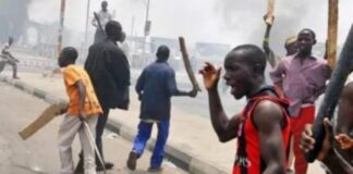 Hoodlums attack Okpanam police station in Delta, 10 arrested