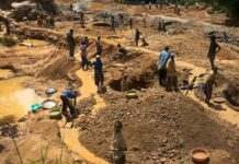 Troops arrest 10 illegal miners in Plateau