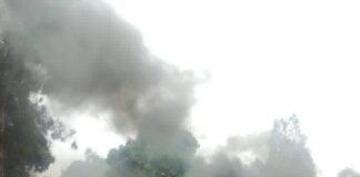 Angry youths, women attack soldiers, burn military checkpoint in Plateau over killing of villager