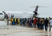 COAS Welfare Flight Transports 330 Troops Into, Out of North-East Theatre